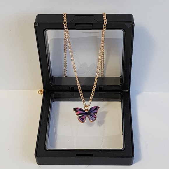 Gold Tone Butterfly Pendant Necklace - Picture 11 of 13